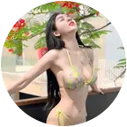 鹦鹉届的新韭菜 群聊头像