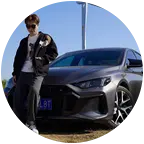 影豹研究社🚗 群聊头像
